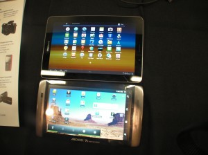 Archos 70 Internet Tablet vs Samsung Galaxy Tab 7.7