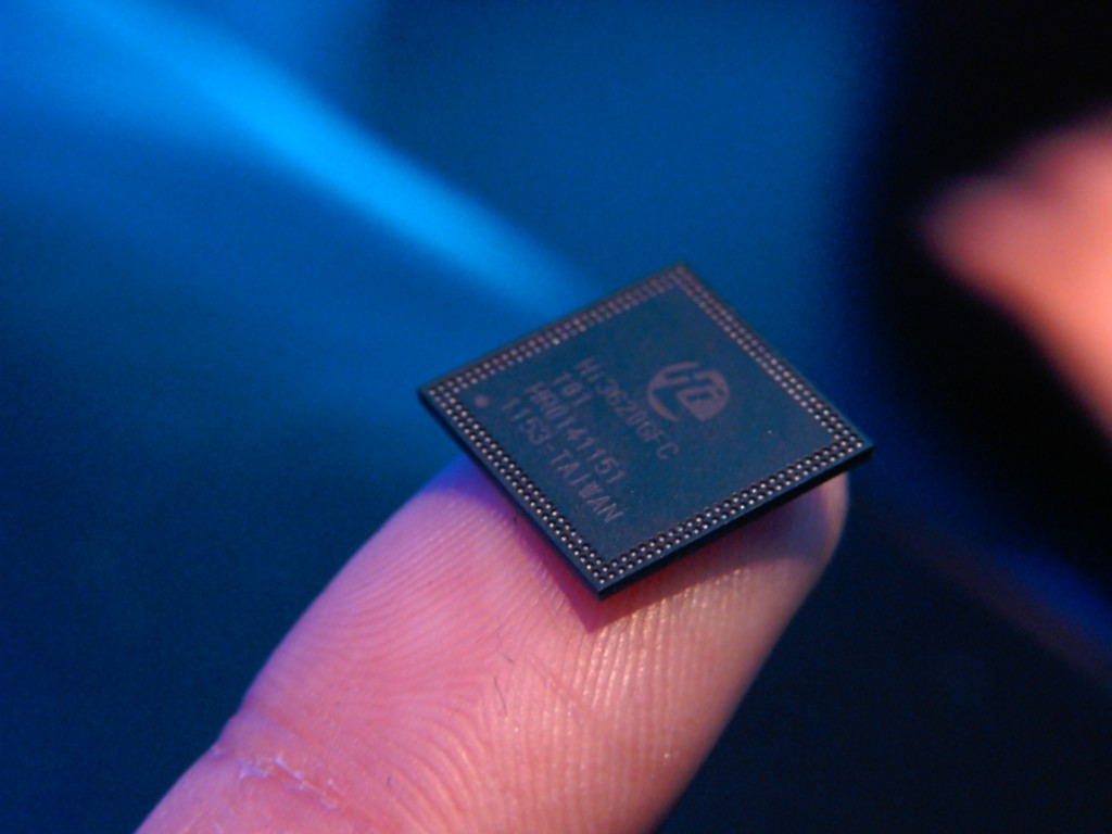 HiSilicon K3V2 Quad-core 40nm ARM Cortex-A9